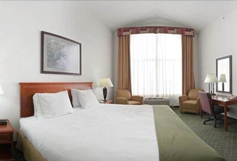 스위트, Holiday Inn Express Rockford Loves Park, An Ihg