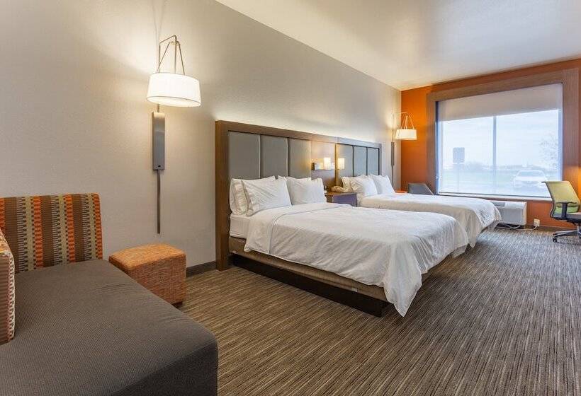 스탠다드 룸 더블 침대 2개, Holiday Inn Express Rockford Loves Park, An Ihg