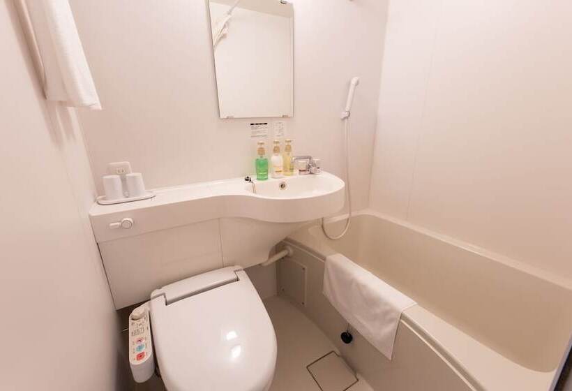 标准三人间, Kansai