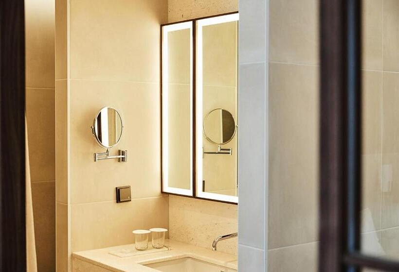 סוויטה, La Casa Hotel Seoul