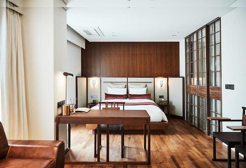 סוויטה, La Casa Hotel Seoul