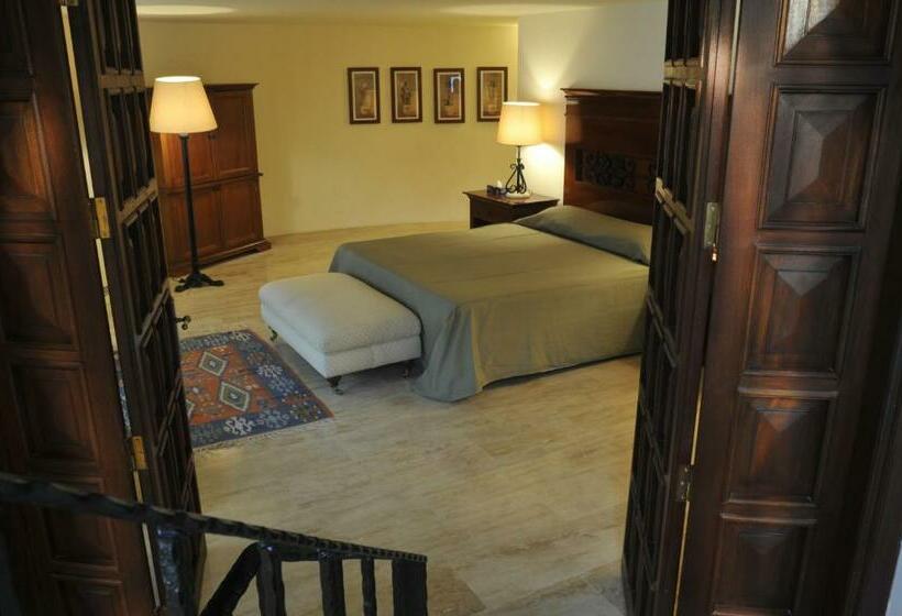 总统套房, Marti Resort Deluxe