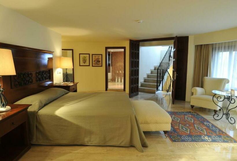 总统套房, Marti Resort Deluxe