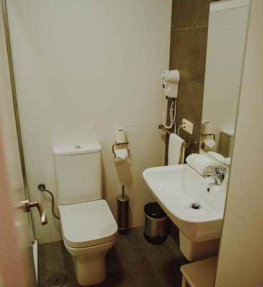 スタンダードルーム, Nuro