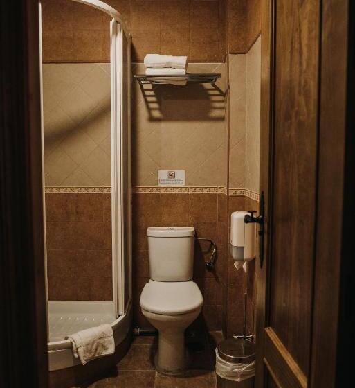 スーペリアールーム, Nuro