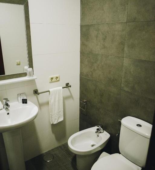 スタンダードルーム, Nuro