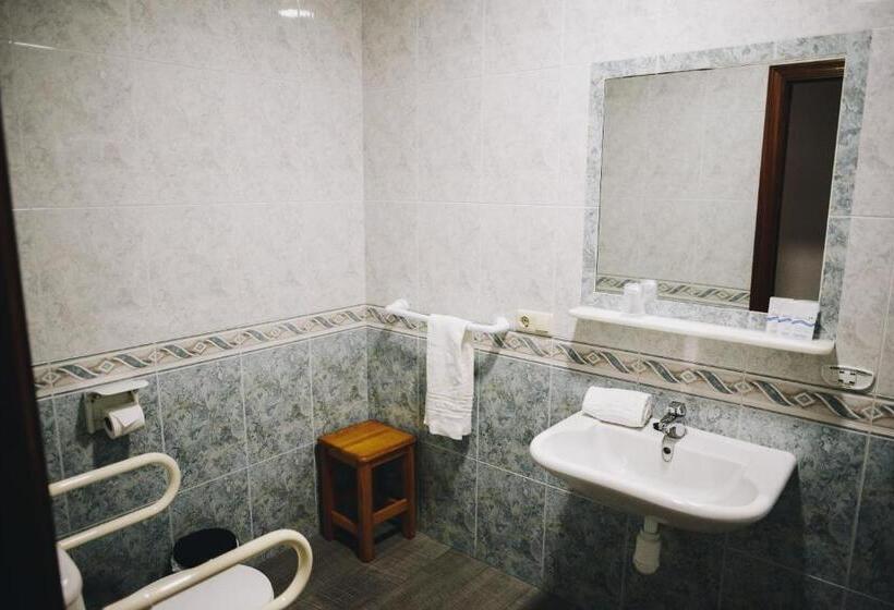 スタンダードルーム, Nuro