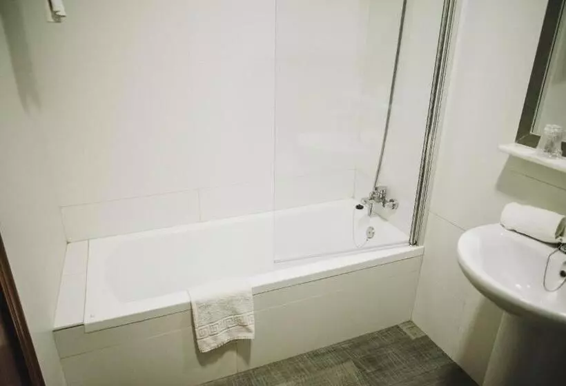 Standard-huone, Nuro