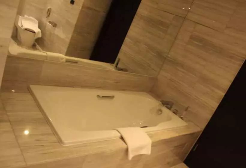 Executive Suite, Po Hotel Semarang