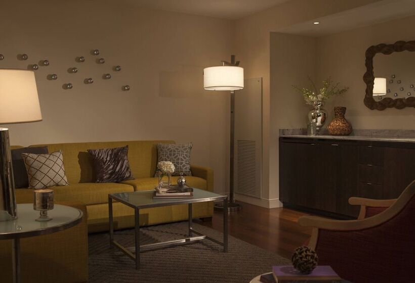 سوییت اجرایی, Renaissance Baton Rouge