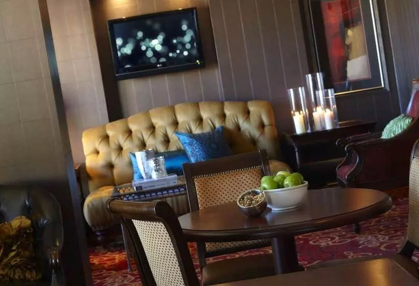 اتاق کلاب, Renaissance Minneapolis Hotel, The Depot