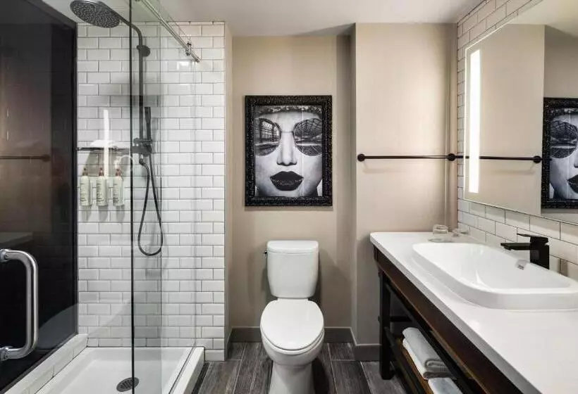 اتاق لوکس, Renaissance Minneapolis Hotel, The Depot