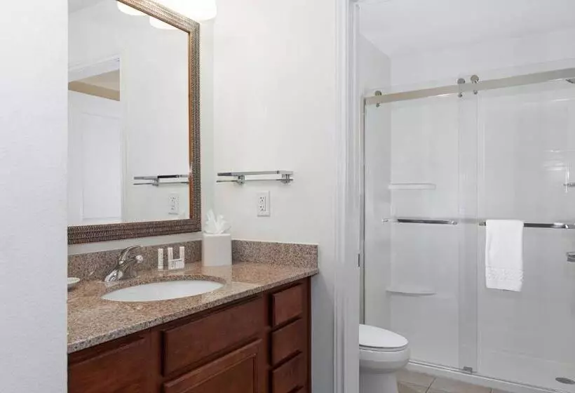 سوئیت برای معلولان, Residence Inn Midland