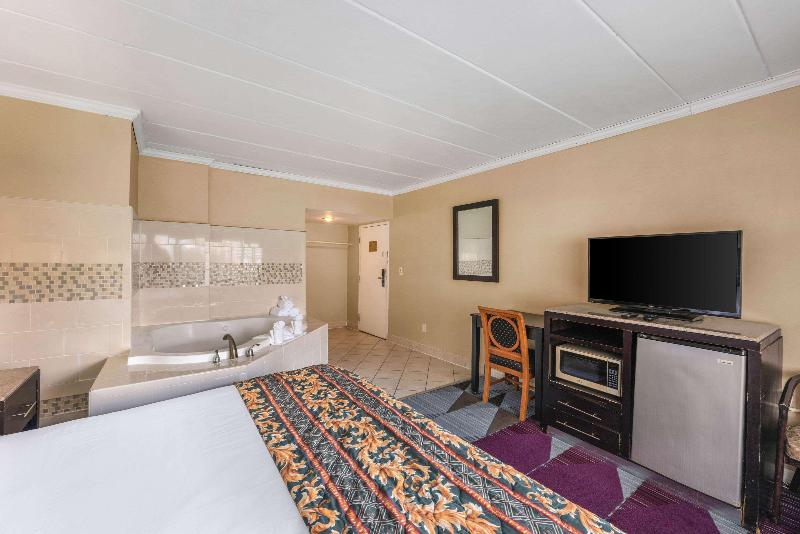 套房, Rodeway Inn Oceanview