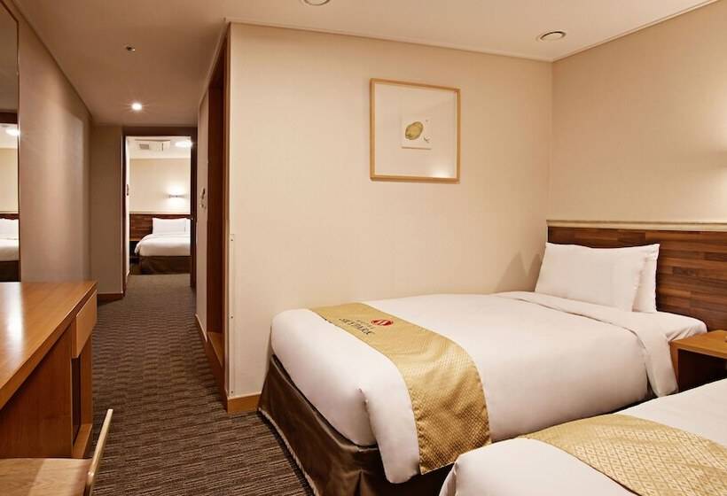 家庭间, Skypark Myeongdong 1