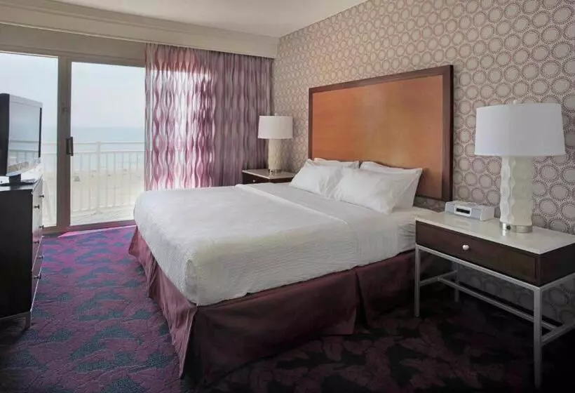 キングサイドベッドのスタンダードワンルーム, Springhill Suites By Marriott Virginia Beach Oceanfront