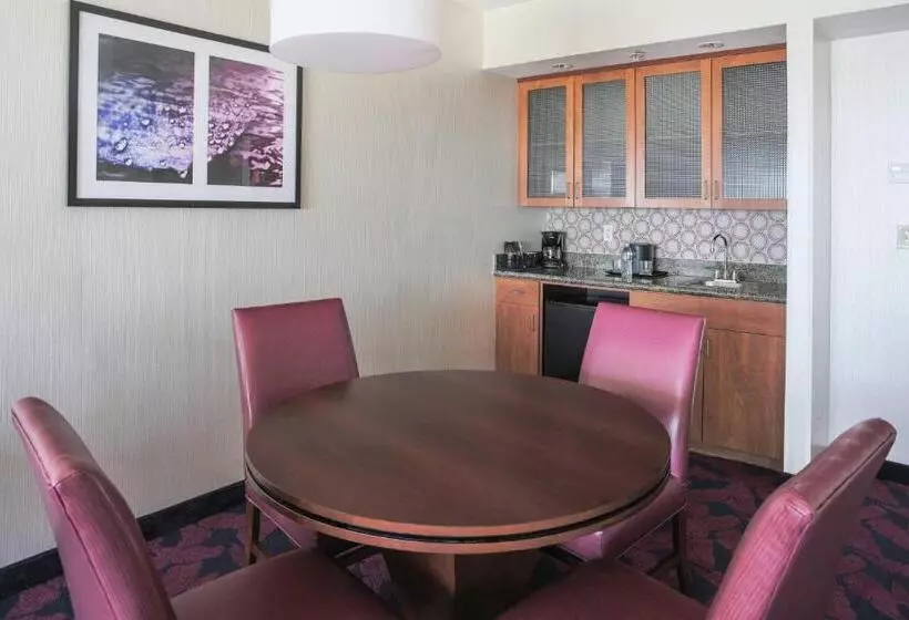スイート, Springhill Suites By Marriott Virginia Beach Oceanfront