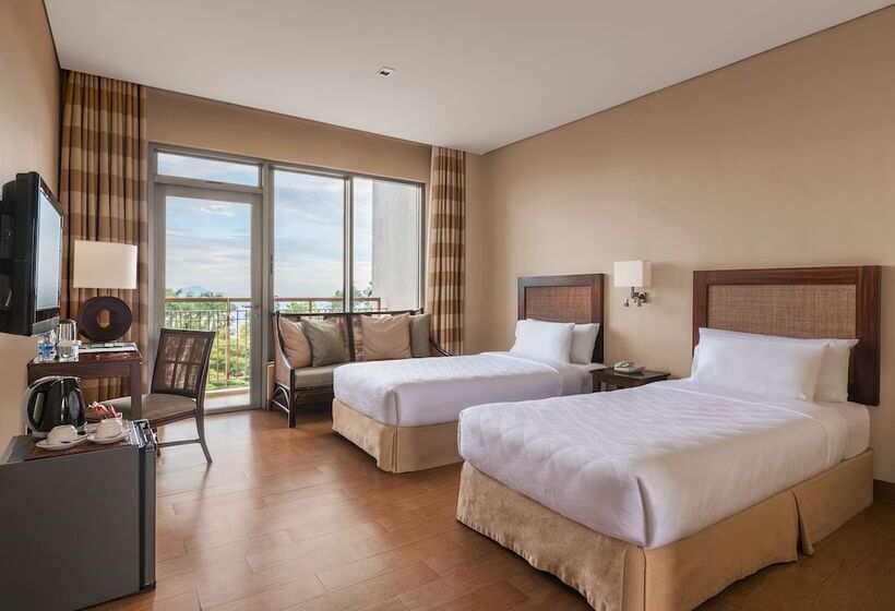 اتاق لوکس, Summit Ridge Tagaytay   Newly Renovated