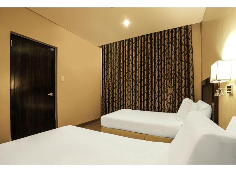 اتاق لوکس, Summit Ridge Tagaytay   Newly Renovated