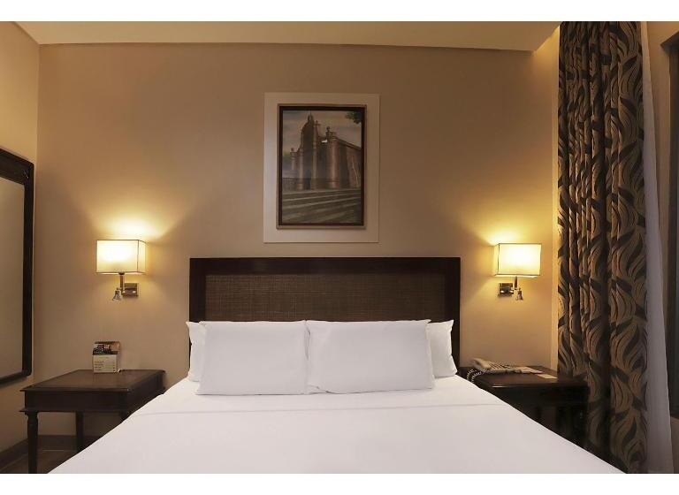 اتاق لوکس با تخت بزرگ, Summit Ridge Tagaytay   Newly Renovated