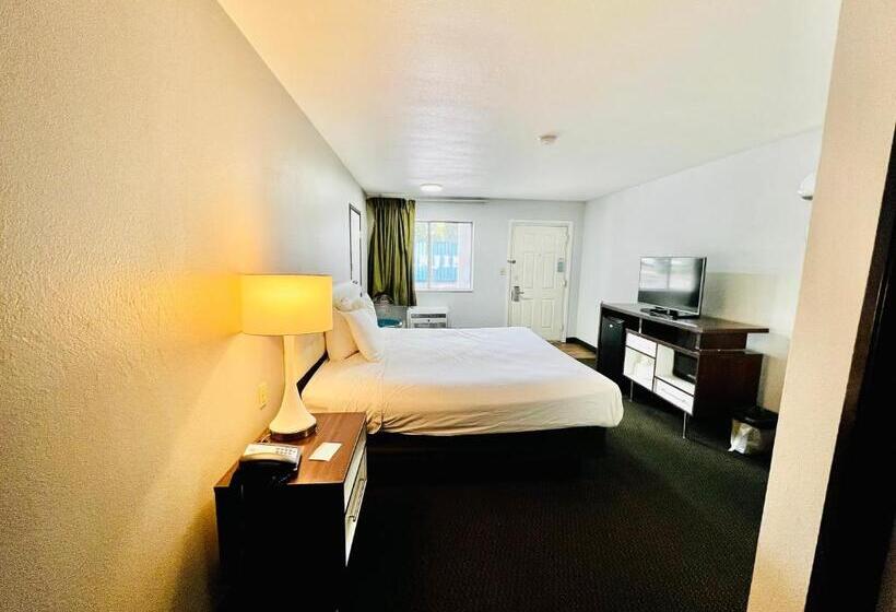 اتاق استاندارد با تخت بزرگ, Studio 6 Suites Flagstaff Az