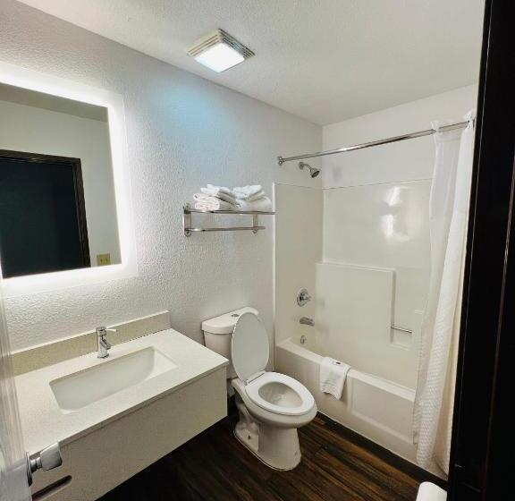 اتاق استاندارد با تخت بزرگ, Studio 6 Suites Flagstaff Az