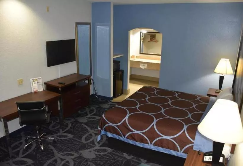 キングサイズベッドのスタンダードルーム, Super 8 By Wyndham Houston Hobby Airport South
