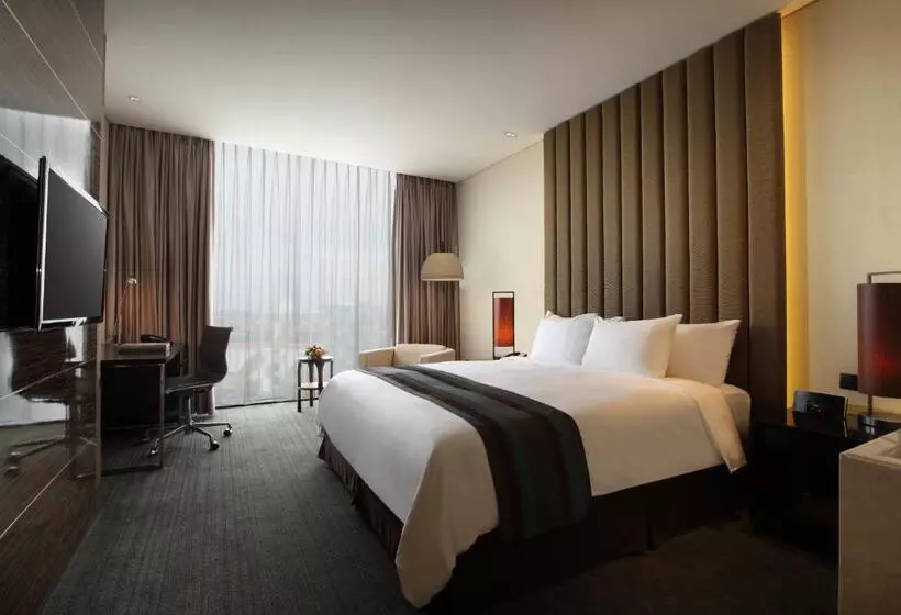 Club Zimmer Kingsize Bett, Po Hotel Semarang