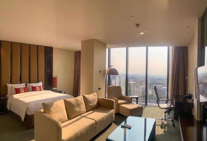 주니어 스위트, Po Hotel Semarang