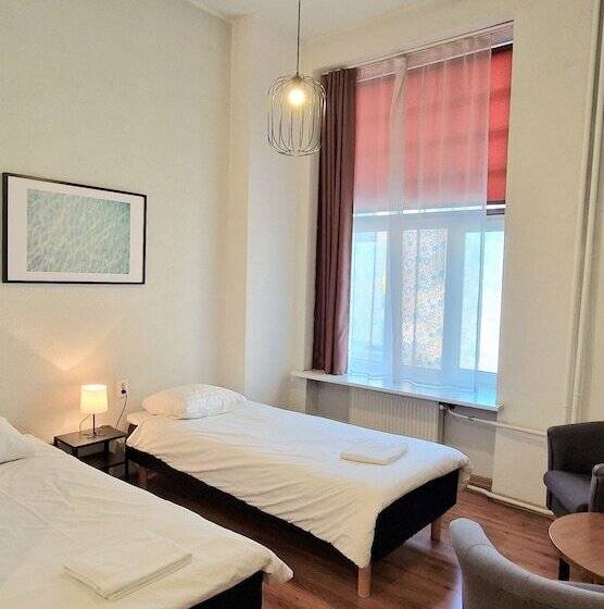 اتاق استاندارد, 16eur   Fat Margaret S