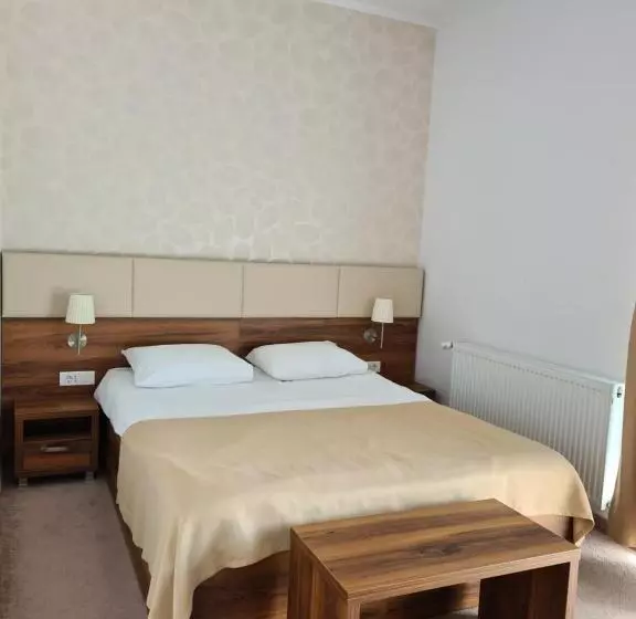 Standard-huone, Bulevard