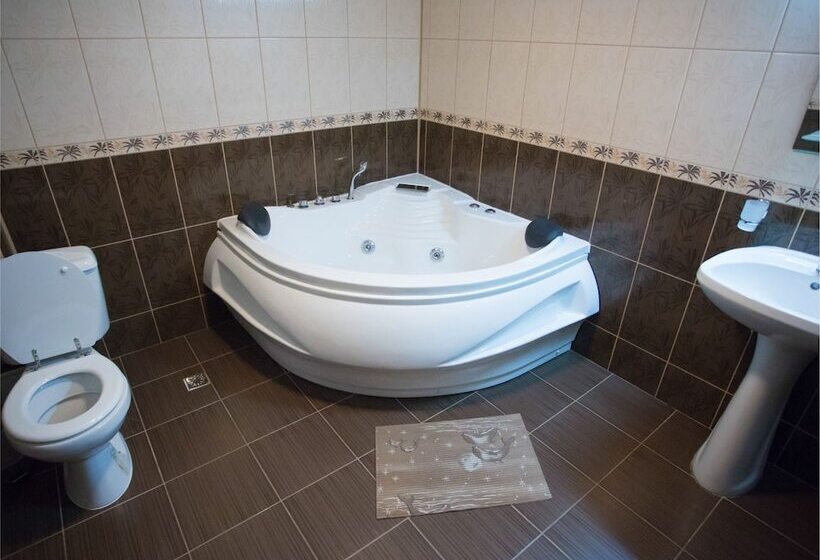 スタンダードルーム, Euphoria