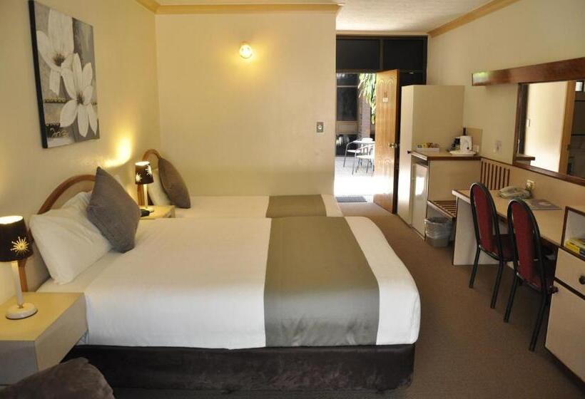 行政房间, Longreach Motor Inn
