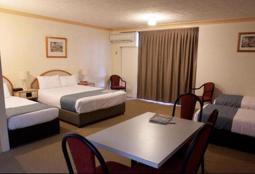 两卧家庭套房, Longreach Motor Inn