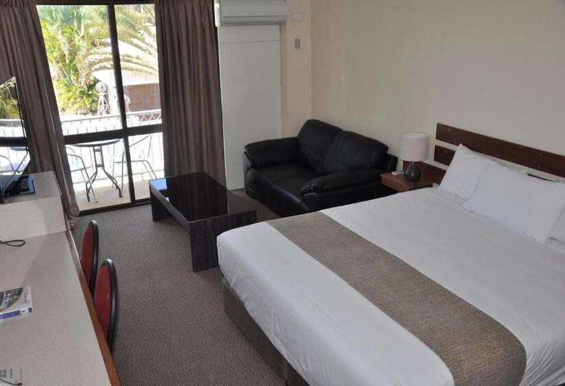 带大床的标准间, Longreach Motor Inn