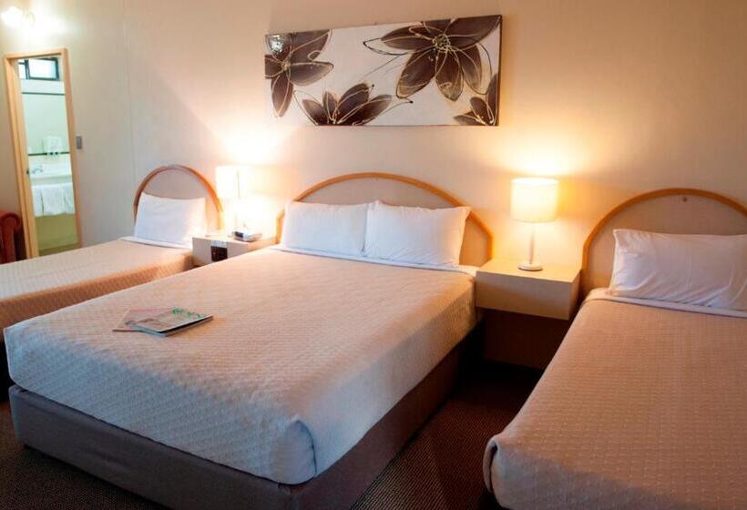 家庭间, Longreach Motor Inn