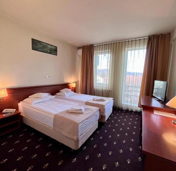 スタンダードルーム, Seven