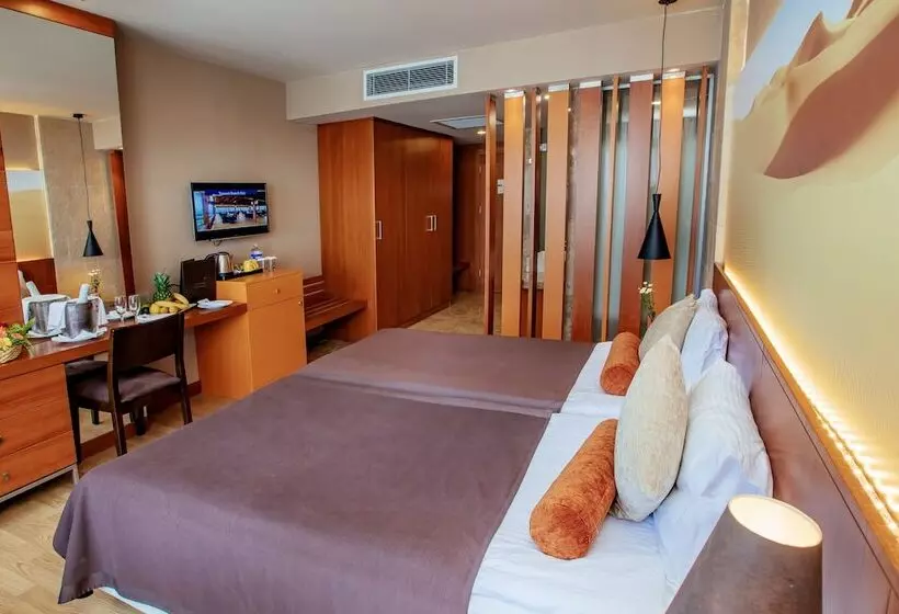 Talo 1 Makuuhuone, Sherwood Blue Belek - Adults Only