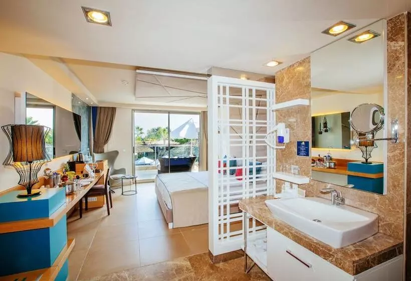 Talo 1 Makuuhuone, Sherwood Blue Belek - Adults Only