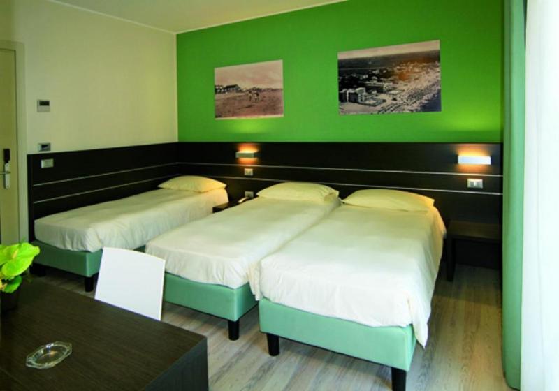 غرفة قياسية ثلاثية, Vienna