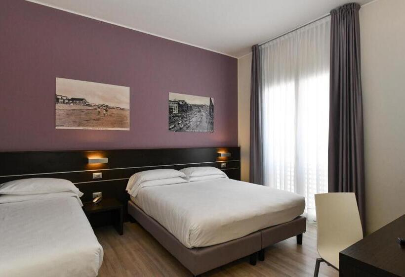 غرفة قياسية ثلاثية, Vienna