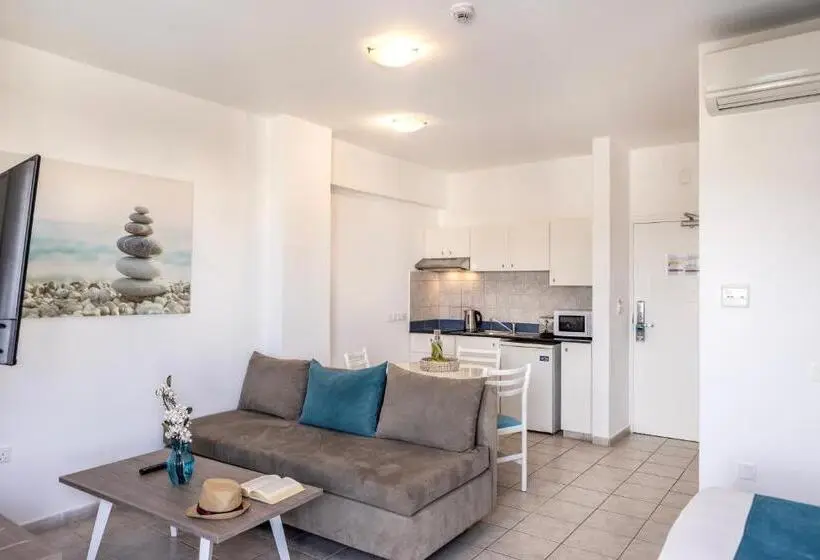 Standard-studio, Lantiana Gardens Apart