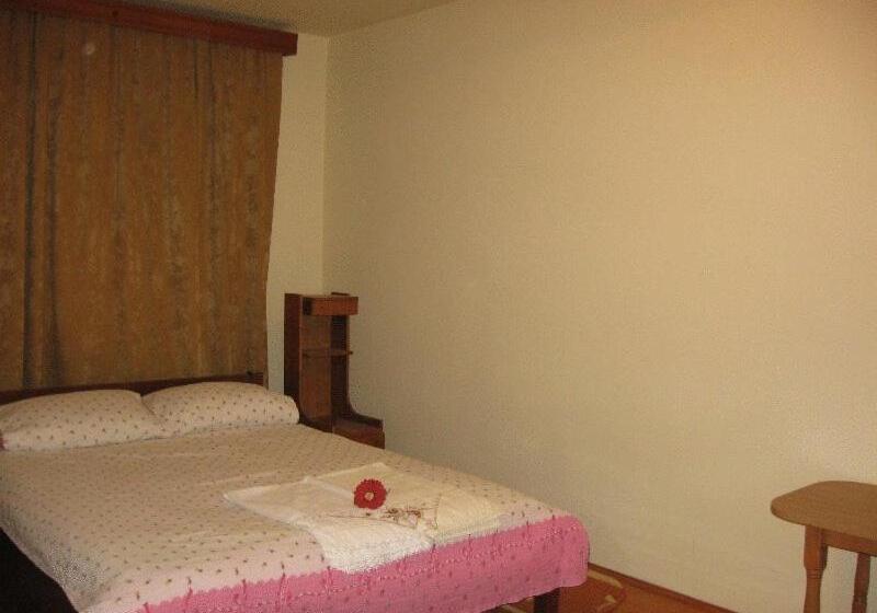 스탠다드 룸, Lary Hostel