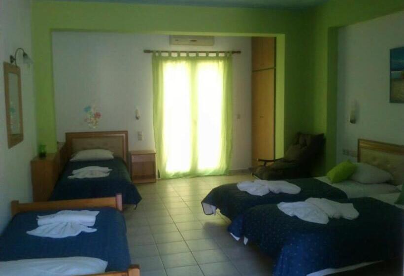 Семейное Студио, Mary Sofi Residences By Estia