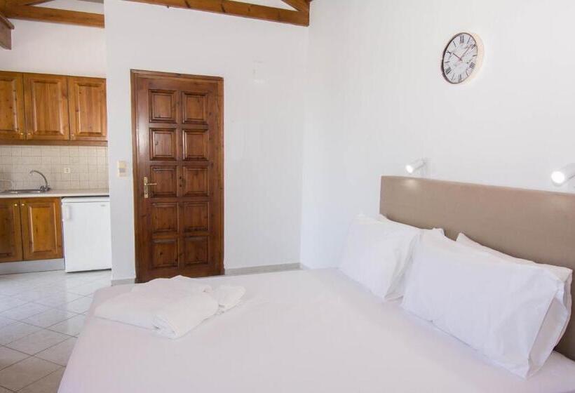 إستوديو قياسى مطل على البحر, Rena Apartments By Checkin