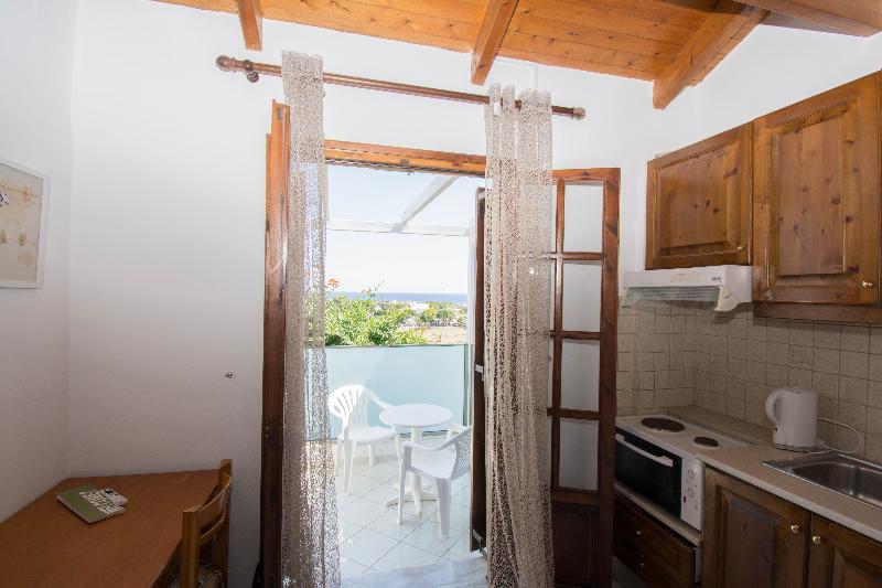 إستوديو قياسى مطل على البحر, Rena Apartments By Checkin