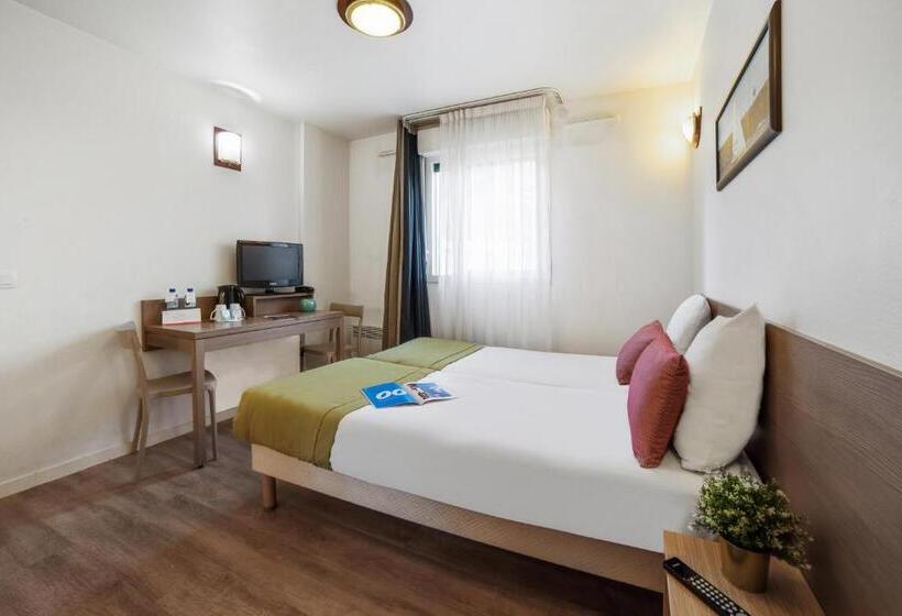 Студия Стандарт, Comfort Aparthotel Versailles, St Cyr L Ecole