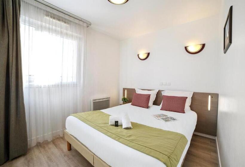 带1个卧室的公寓, Comfort Aparthotel Versailles, St Cyr L Ecole