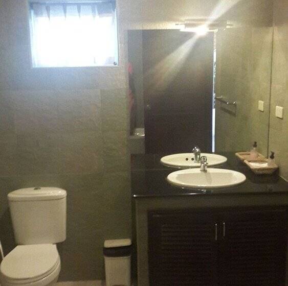 高级大房间, Serene Sands