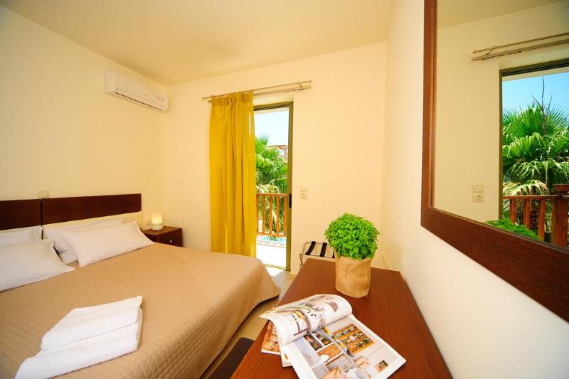 스탠다드 스튜디오, Plakias Resorts